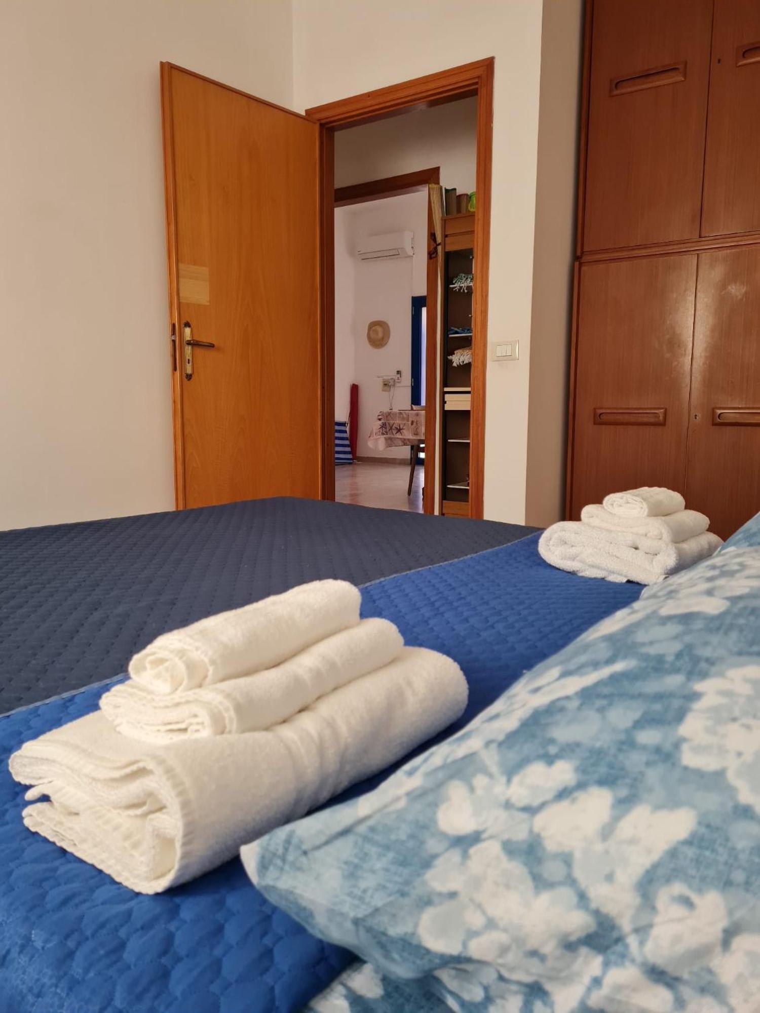 A Casa Di Rosa,Fronte Spiaggia, Piscina,Parcheggio Trapani Esterno foto